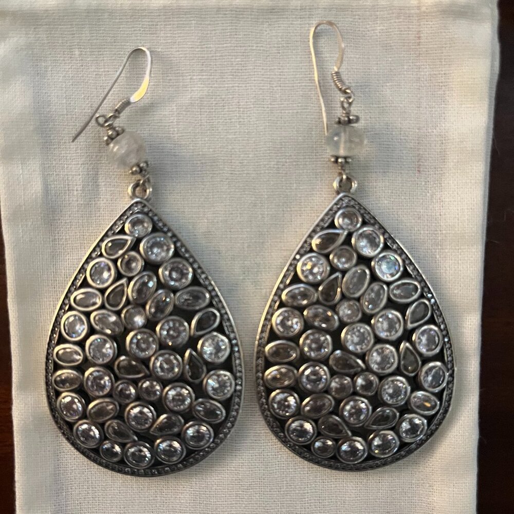 NWT TRISH BECKER FINE JEWELRY PAVE TEARDROP EARRINGS